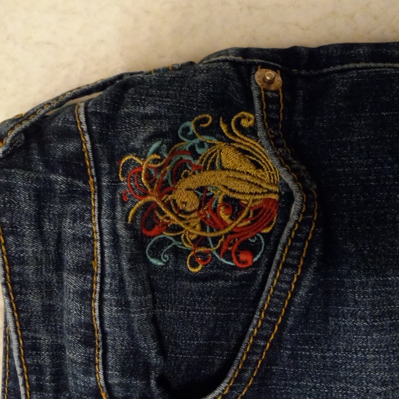 Baby Phat Bermuda Shorts JRS 11 Dark Wash Y2K Streetwear Embroidered - Picture 5 of 13